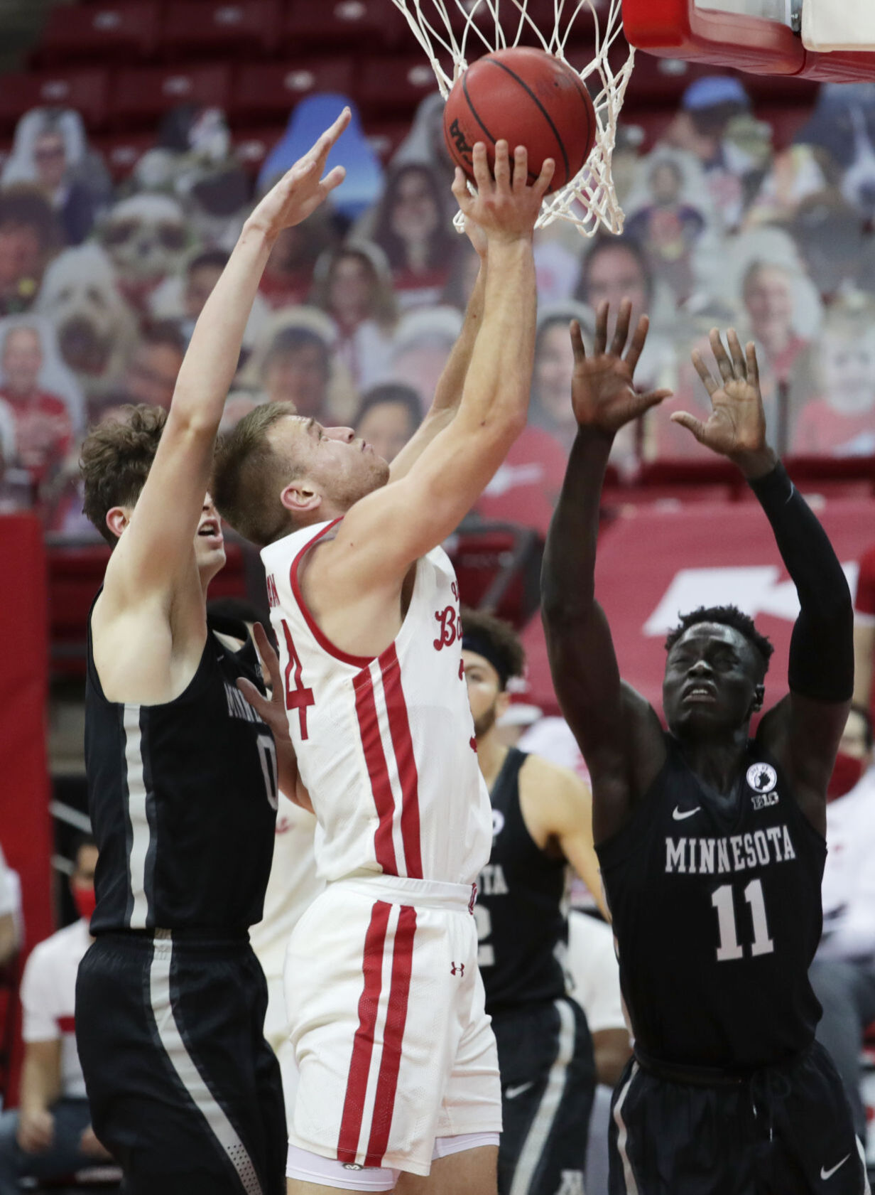 UW 71, Minnesota 59